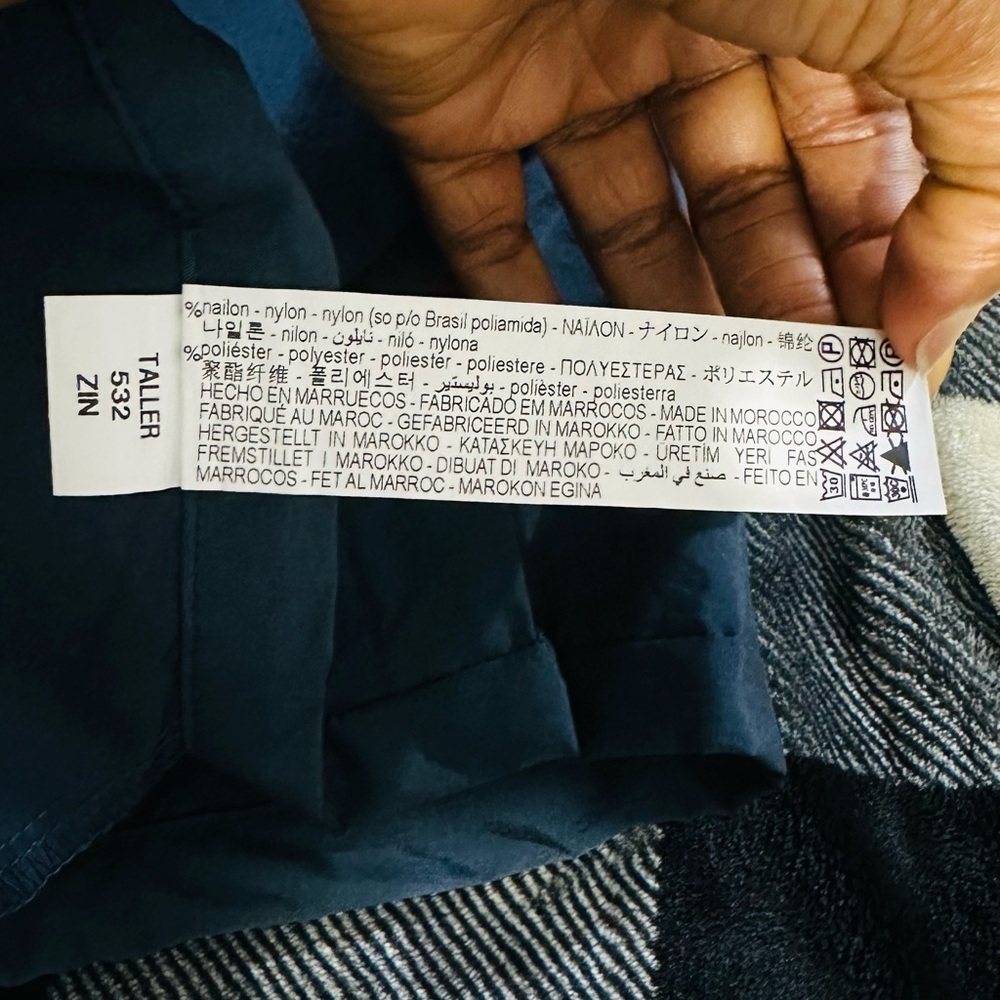 ZARA Ballon Navy Pleated Bermuda Shorts - Picture 11 of 11